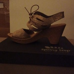 Spring Step Gerberas heeled sandals beige